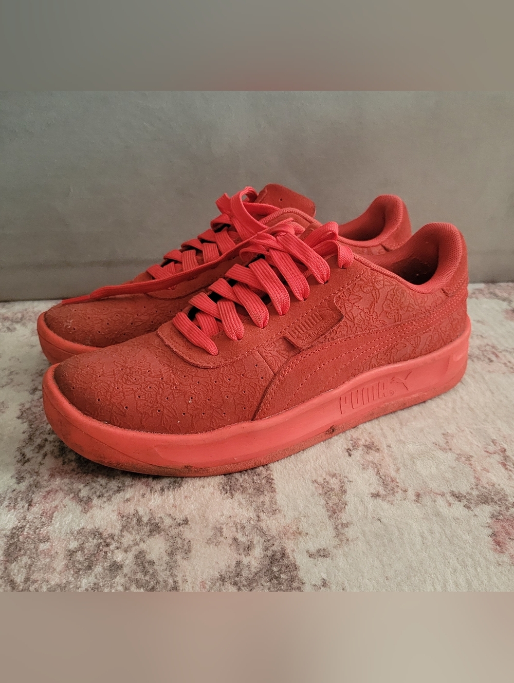 PUMA California TOL Floral Embossed Red Sneakers - 8.5